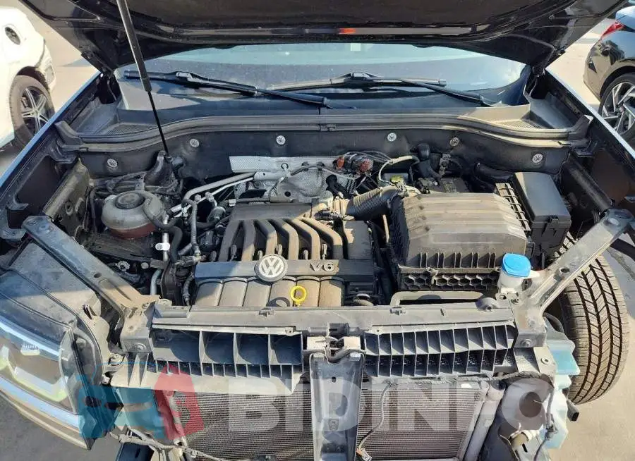 1V2WR2CA2KC558948 Photo# 12