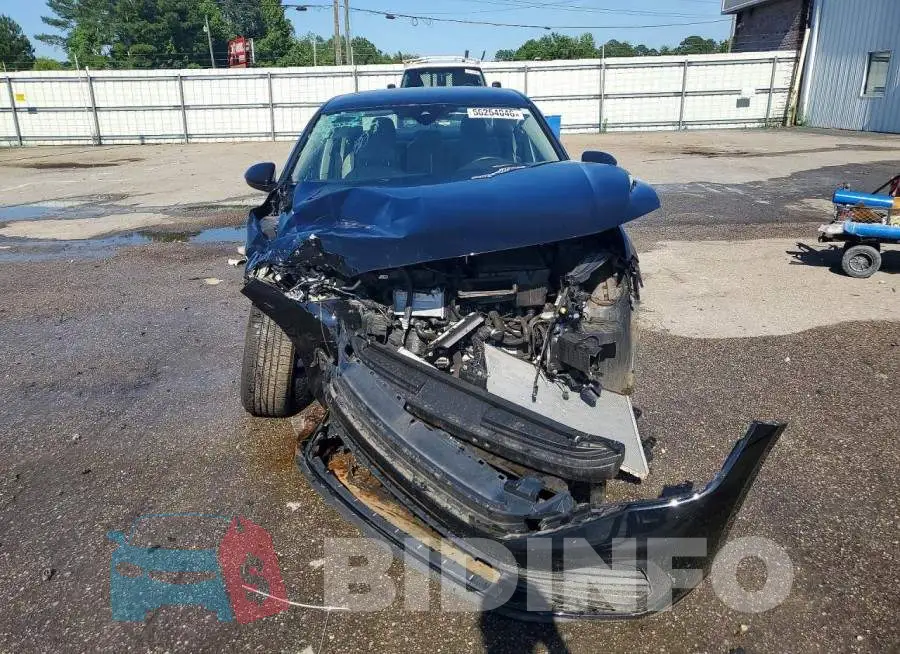 3VW5M7BU2RM032037 Photo# 5