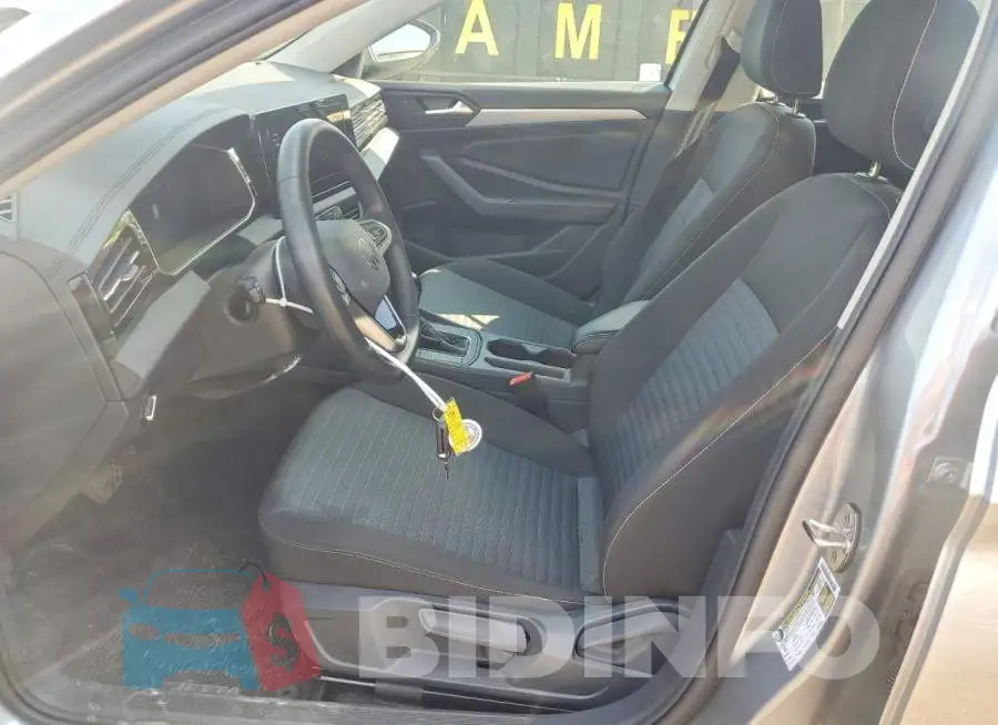 3VW5W7BUXTM040484 Photo# 7
