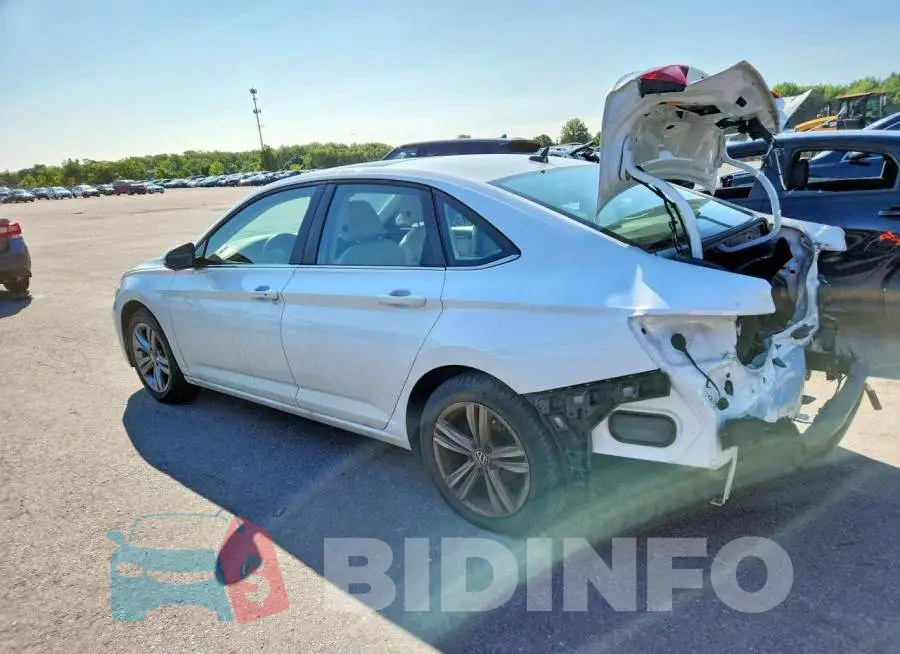 3VW7M7BU2RM087516 Photo# 2