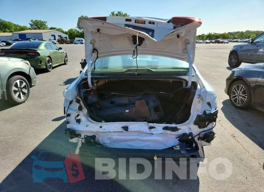 3VW7M7BU2RM087516 Photo# 6