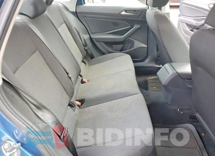 3VWC57BU5KM211067 Photo# 10