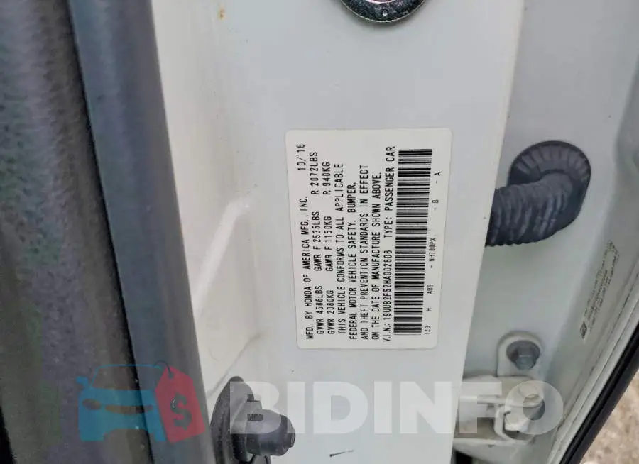 19UUB2F52HA002608 Photo# 12