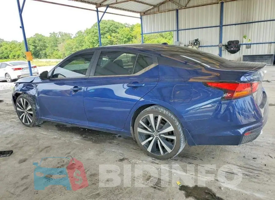 1N4BL4CV4LN317372 Photo# 2