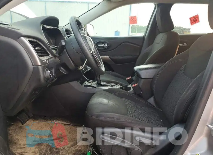 1C4PJLCB7KD298018 Photo# 7