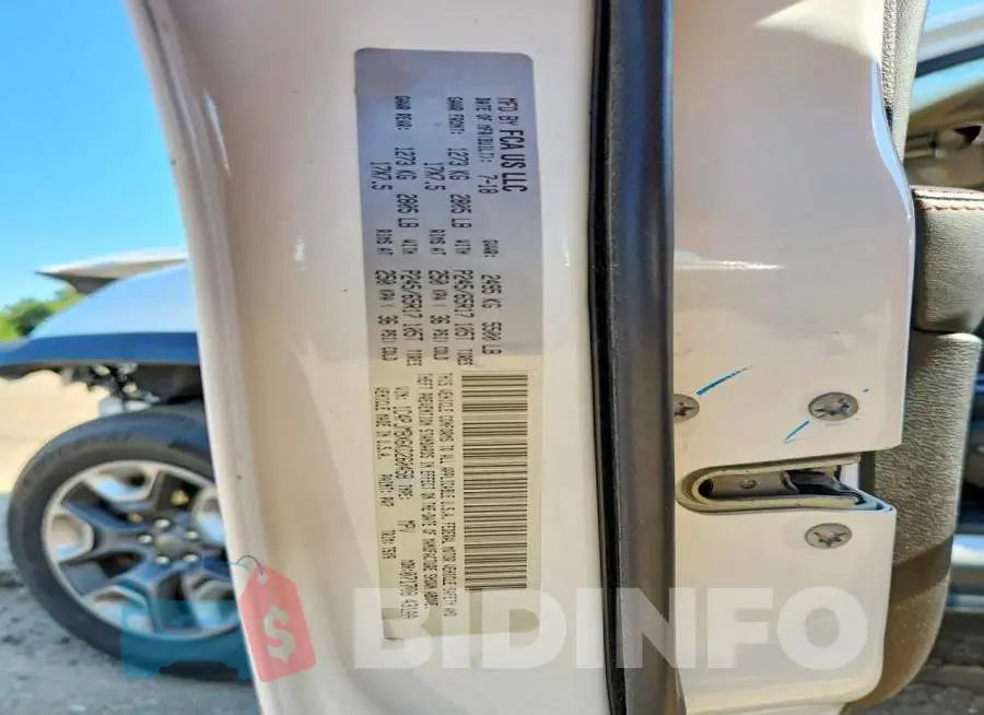 1C4PJMBX6KD260458 Photo# 13