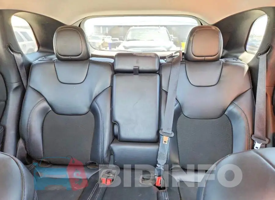 1C4PJMLB5LD610084 Photo# 10