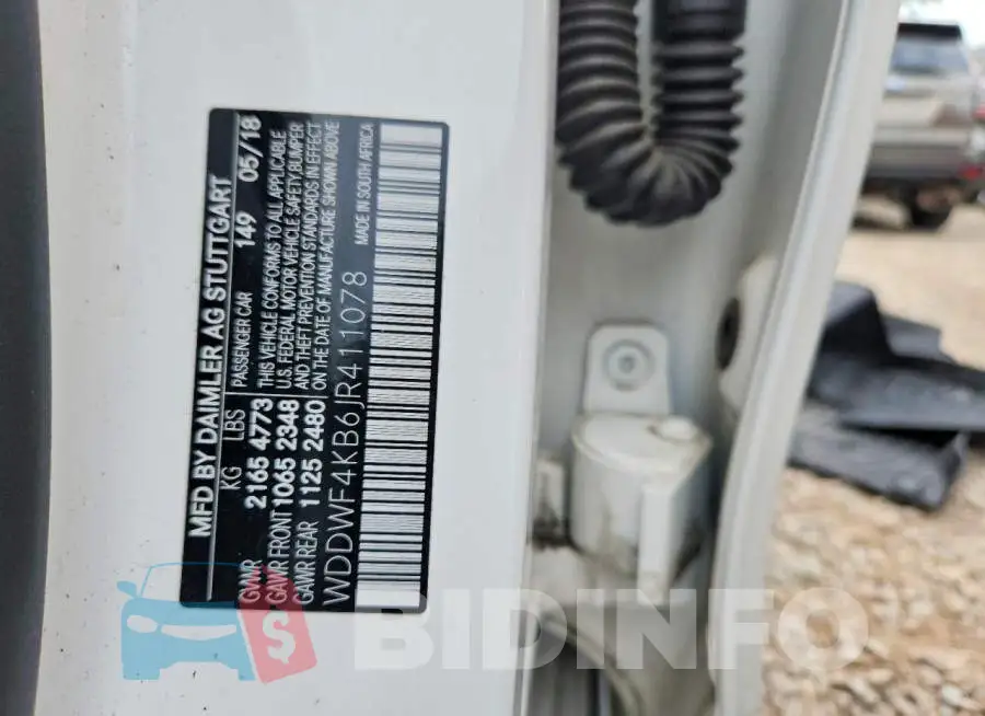 WDDWF4KB6JR411078 Photo# 12