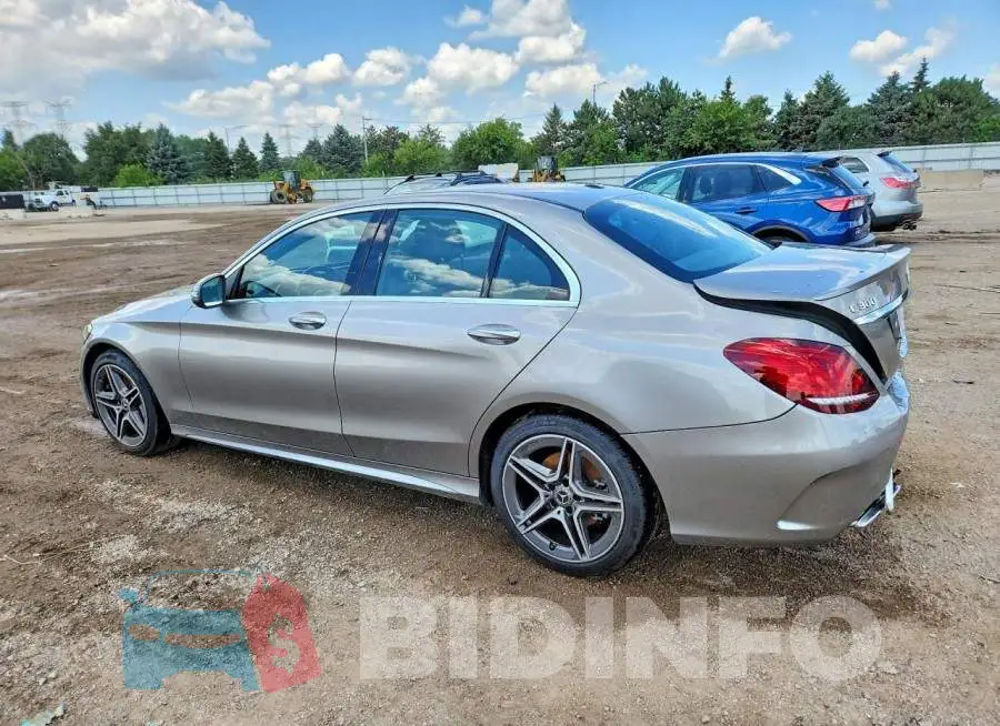 WDDWF8EB7LR562274 Photo# 2