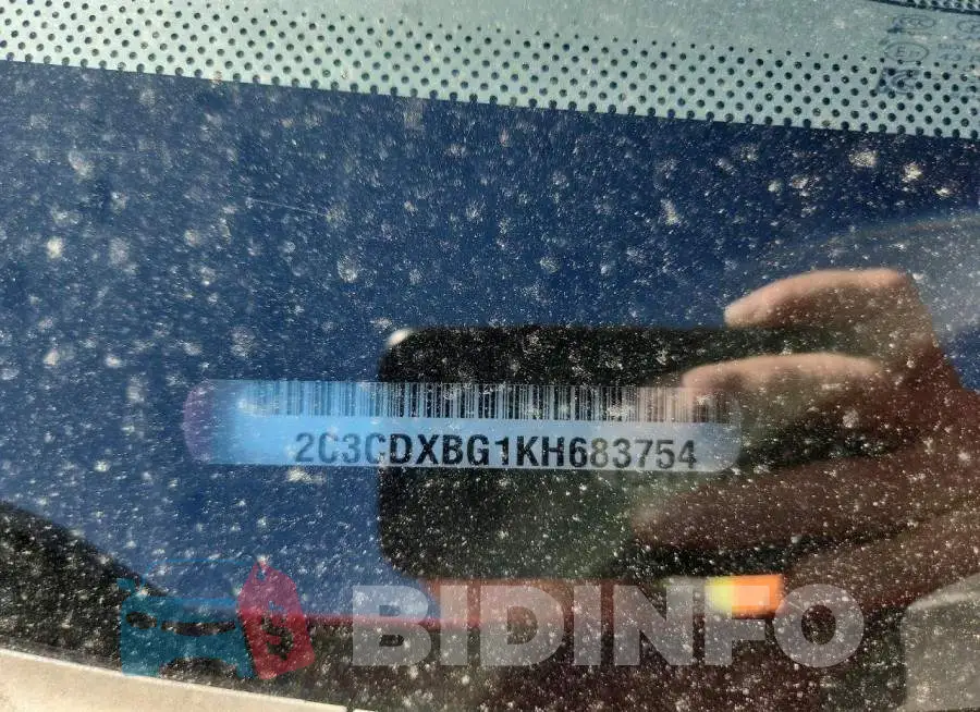 2C3CDXBG1KH683754 Photo# 13