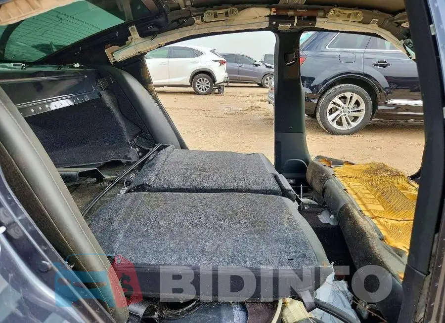 2C3CDXGJ4JH143964 Photo# 10