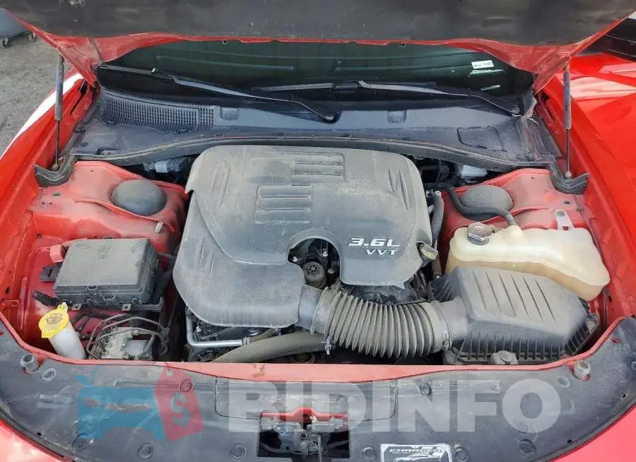 2C3CDXHG8PH615935 Photo# 11