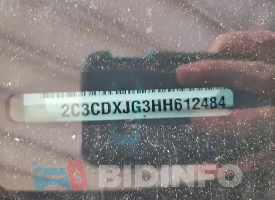 2C3CDXJG3HH612484 Photo# 13