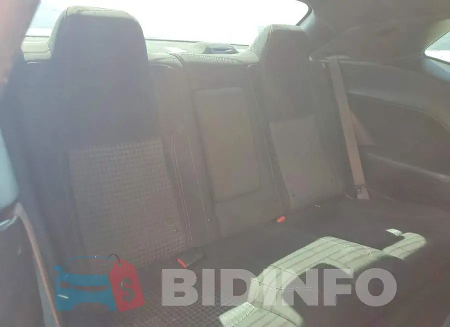 2C3CDZAG8PH581937 Photo# 10
