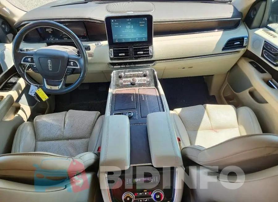 5LMJJ2LT6JEL10489 Photo# 8