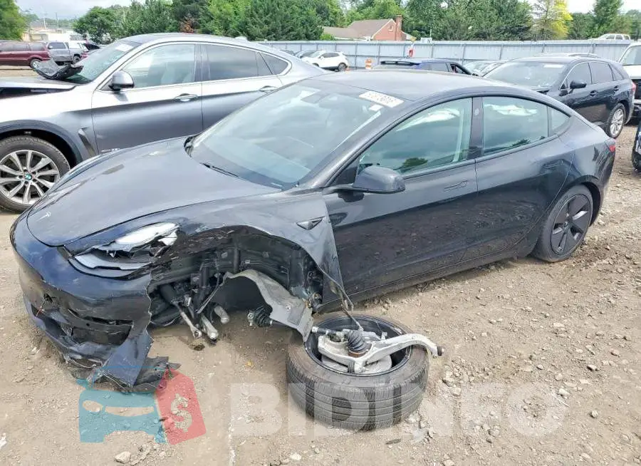 5YJ3E1EB1MF979484 Photo# 1