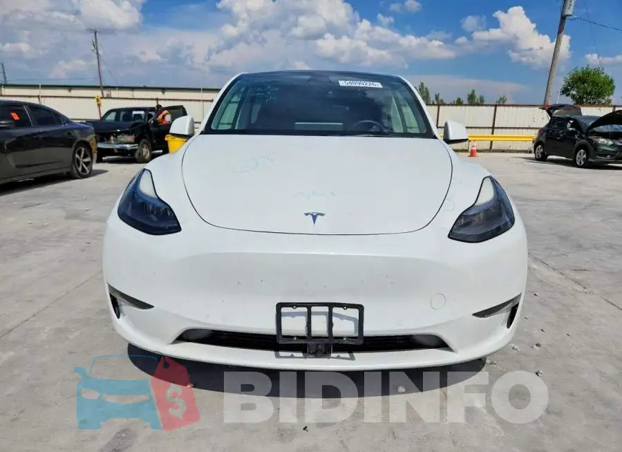 7SAYGDEF4NF534729 Photo# 5