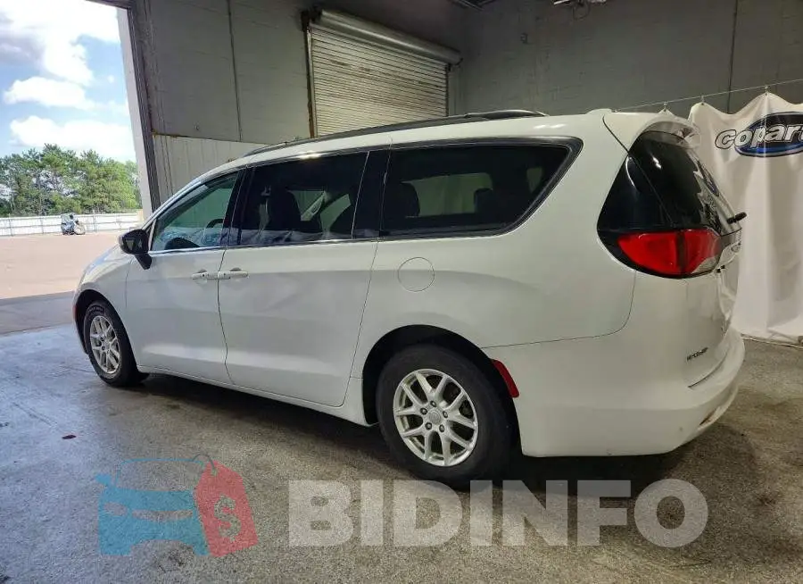 2C4RC1DG6LR256827 Photo# 2