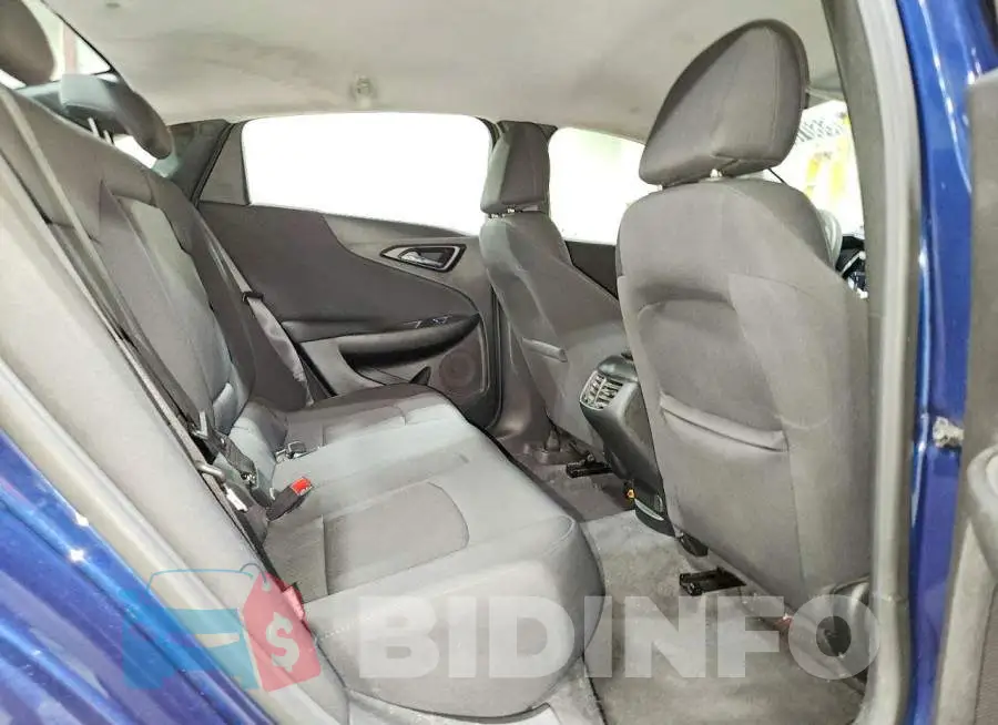 1G1ZD5ST1NF193305 Photo# 10