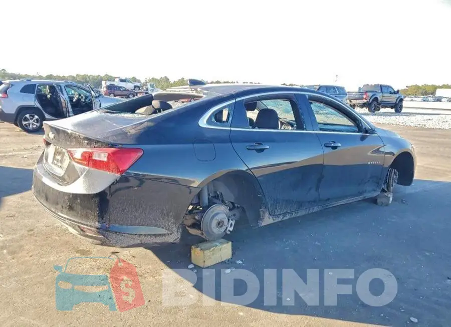 1G1ZD5ST7PF180240 Photo# 3