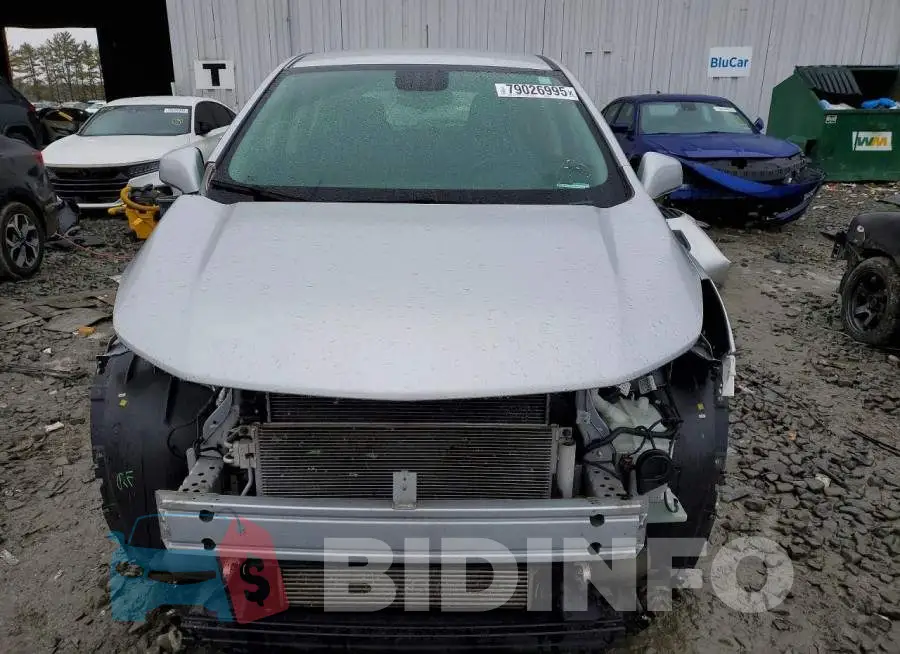 KL7CJKSB5JB593152 Photo# 5