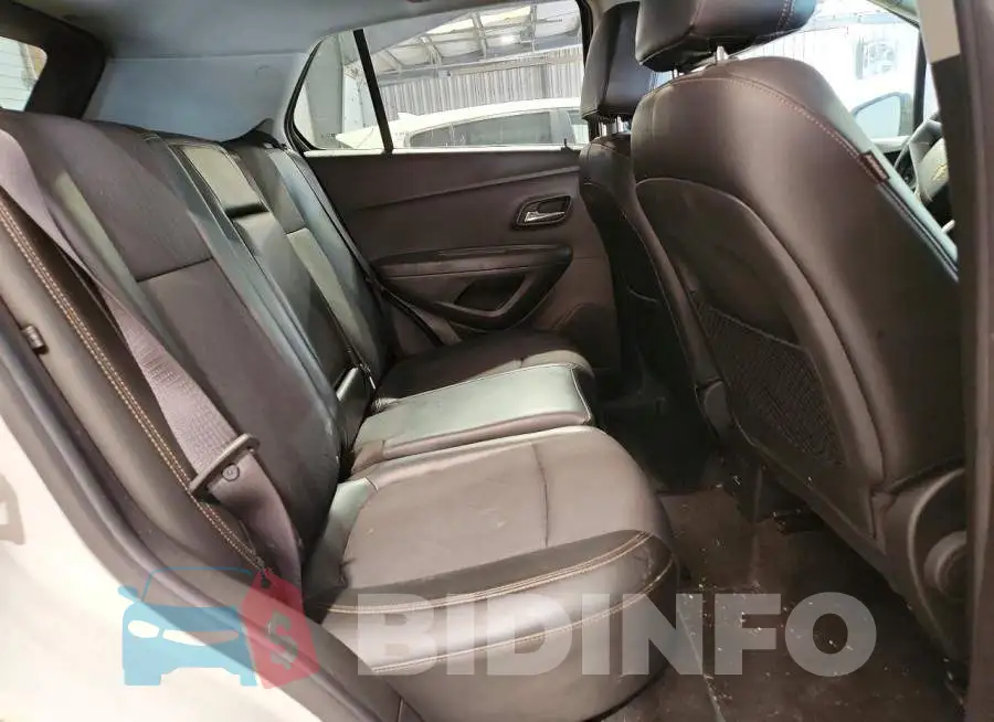 KL7CJLSB1HB223638 Photo# 11