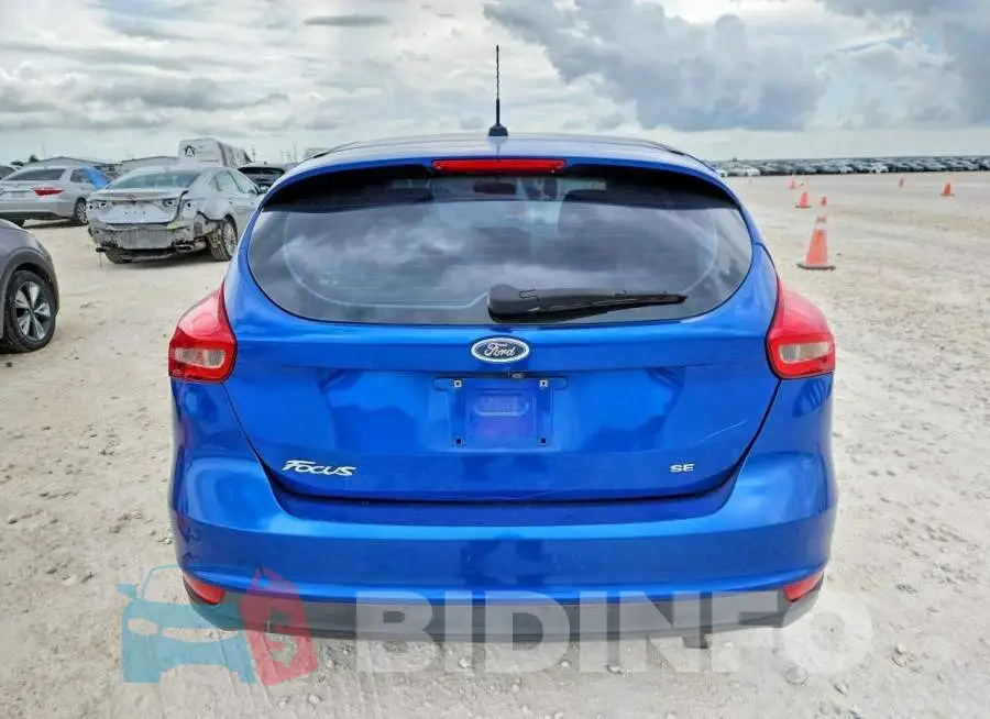 1FADP3K29JL302504 Photo# 6