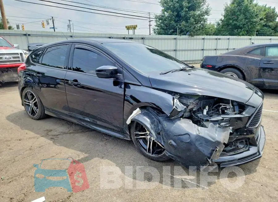 1FADP3L92HL235203 Photo# 4