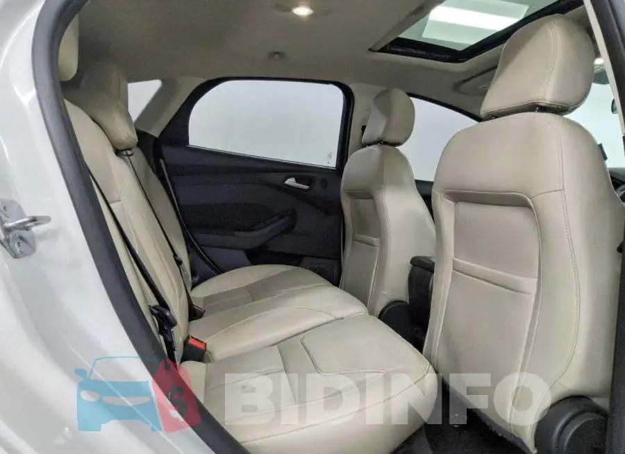 1FADP3N29JL314521 Photo# 10