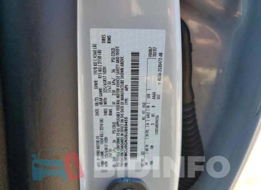 1FMCU0GN3SUB69455 Photo# 12