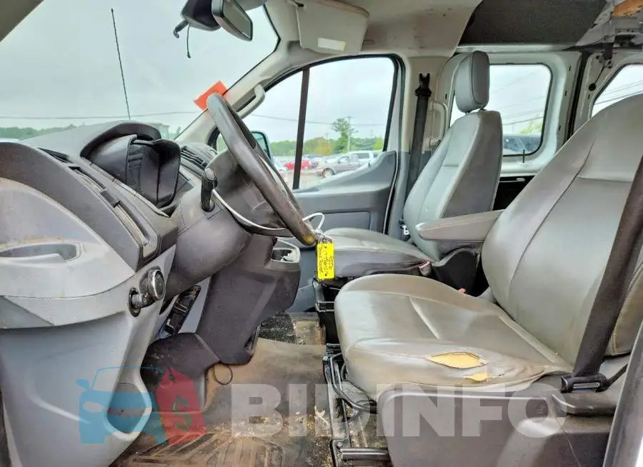 1FTYR2ZG5HKA73255 Photo# 7