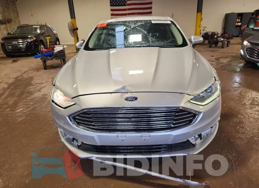 3FA6P0LU0HR385386 Photo# 5