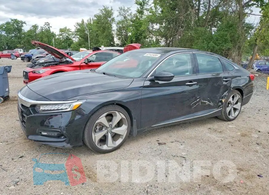 1HGCV2F95JA017941 Photo# 1
