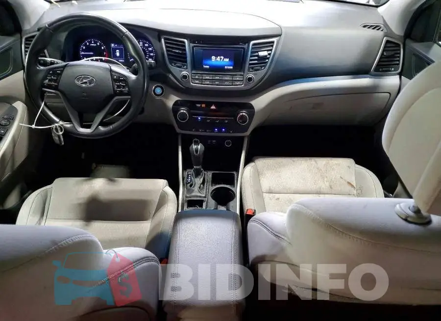 KM8J3CA26HU532043 Photo# 8