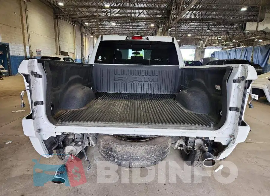 1C6SRFBT6MN714692 Photo# 6