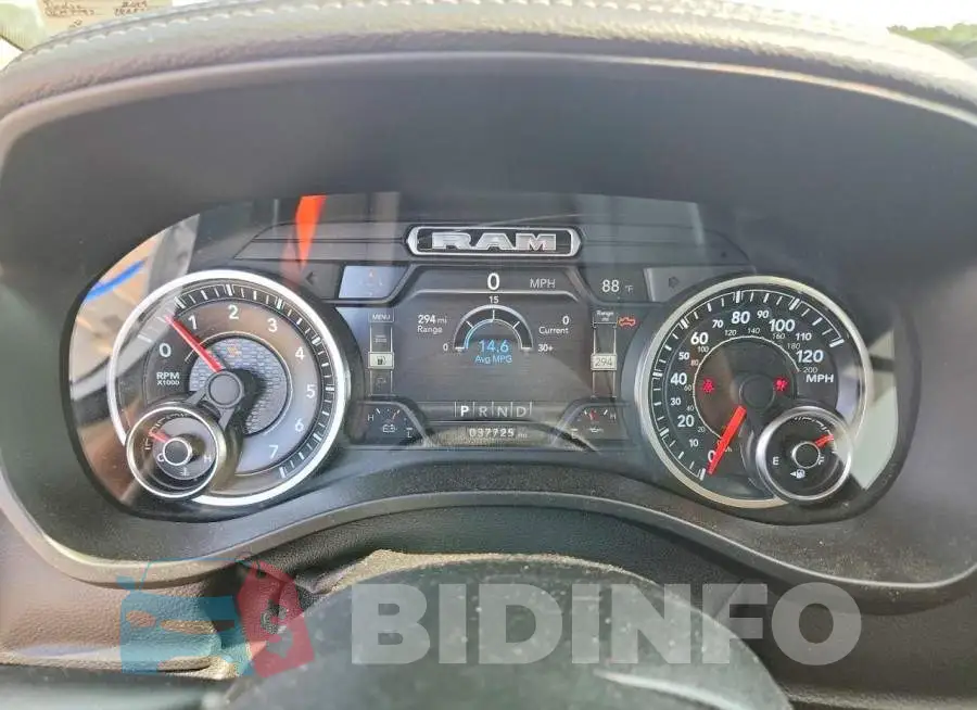 1C6SRFDT4KN525811 Photo# 9