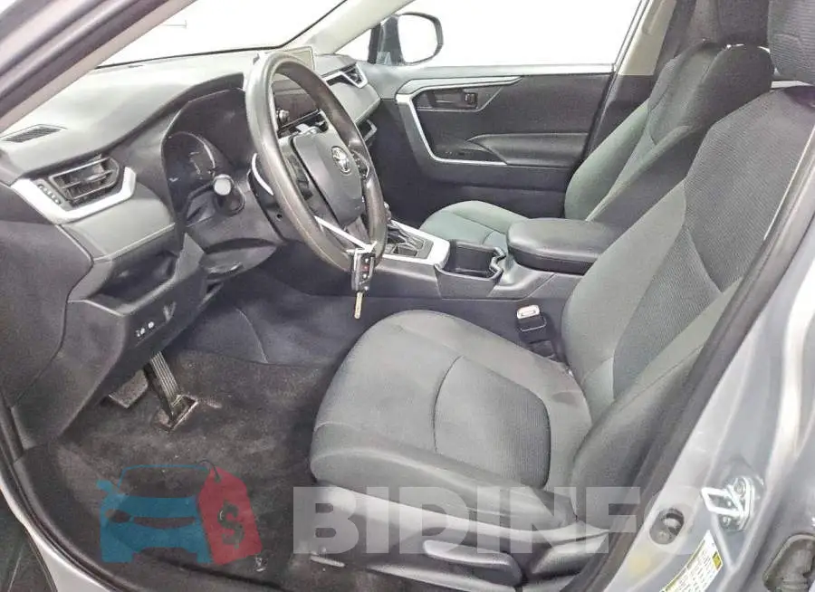 2T3G1RFV1RC478196 Photo# 7