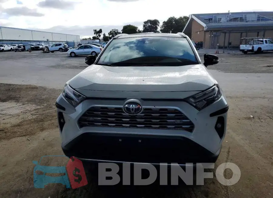 4T3D6RFV4RU141718 Photo# 5