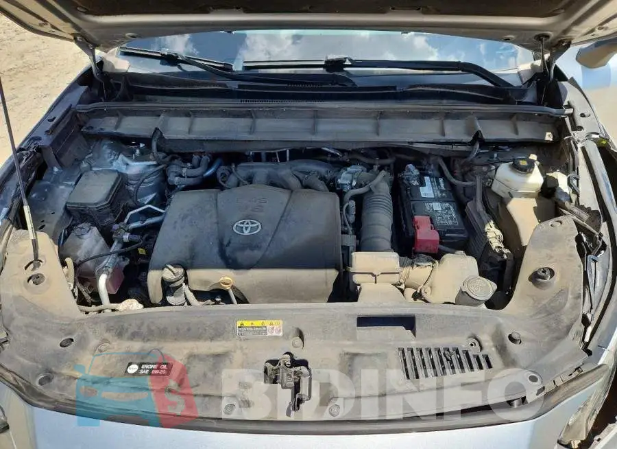 5TDBZRBHXLS015693 Photo# 12