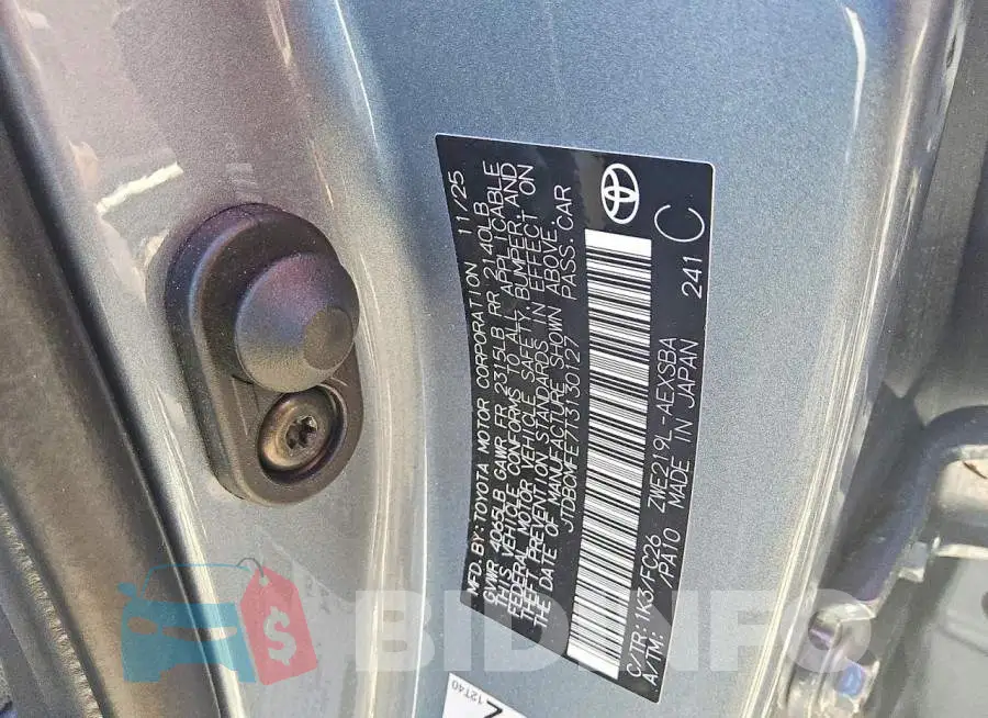 JTDBCMFE7T3130127 Photo# 12