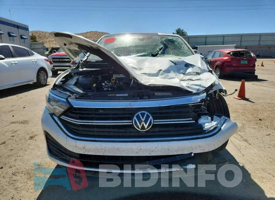 3VW7M7BU0RM097915 Photo# 5