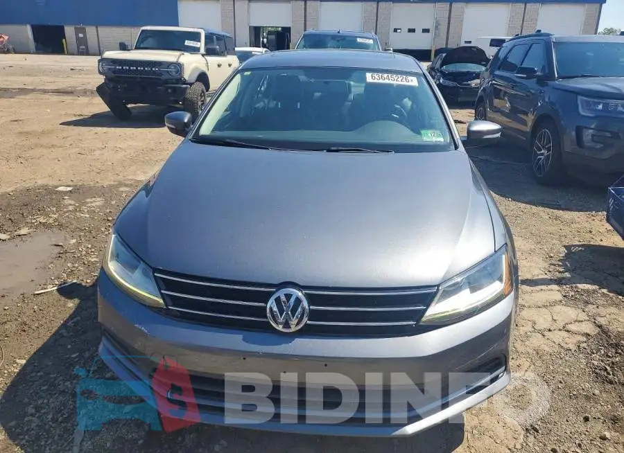 3VWDB7AJ0HM292587 Photo# 5