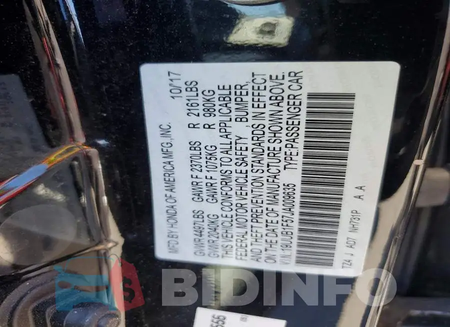 19UUB1F57JA009635 Photo# 12