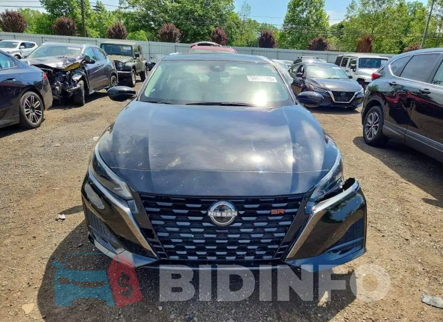 1N4BL4CV7PN315041 Photo# 5