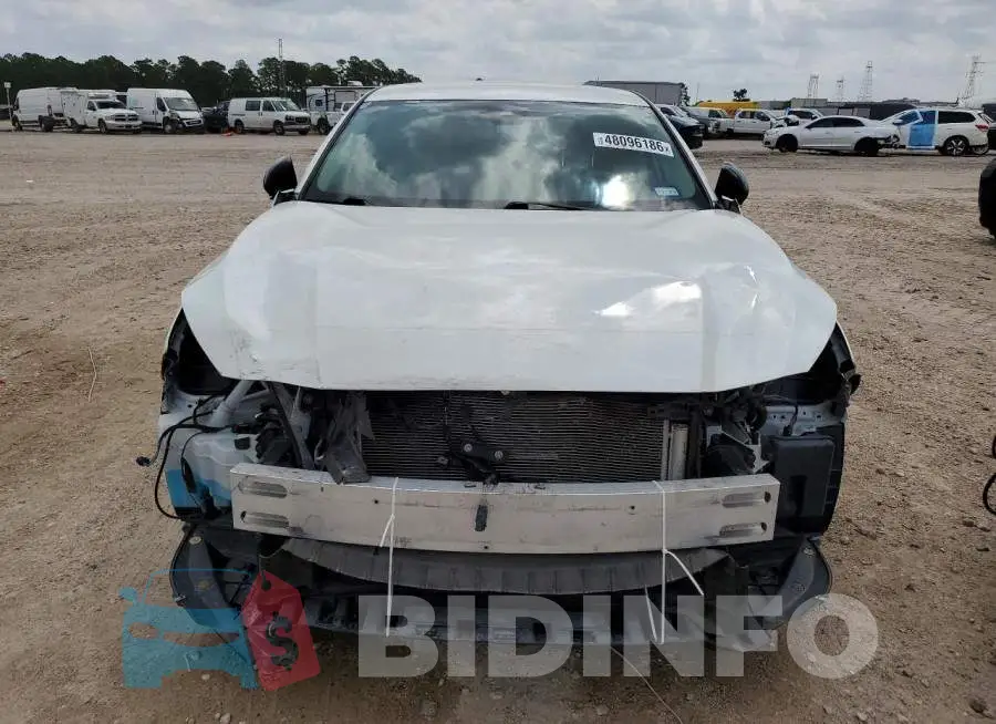 1N4BL4CV9PN408059 Photo# 5