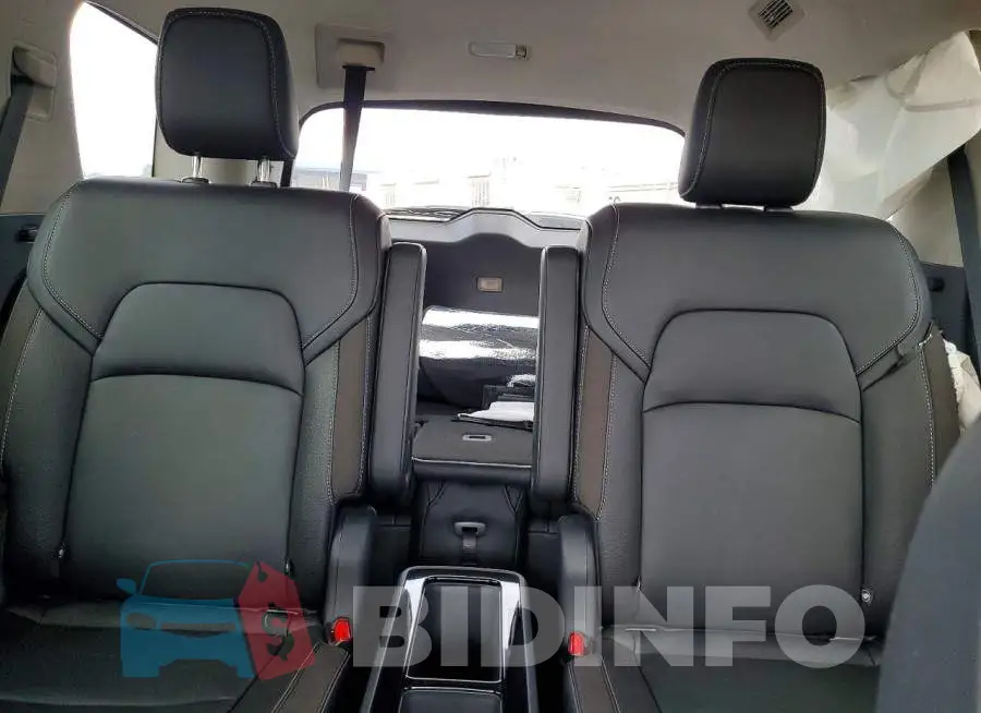 5N1DR3CB8NC272724 Photo# 10