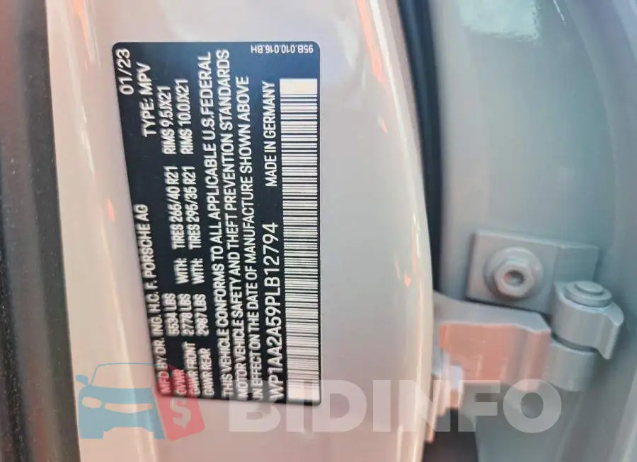 WP1AA2A59PLB12794 Photo# 14