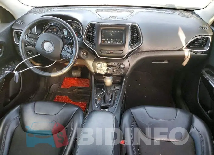 1C4PJLLB8KD338803 Photo# 8