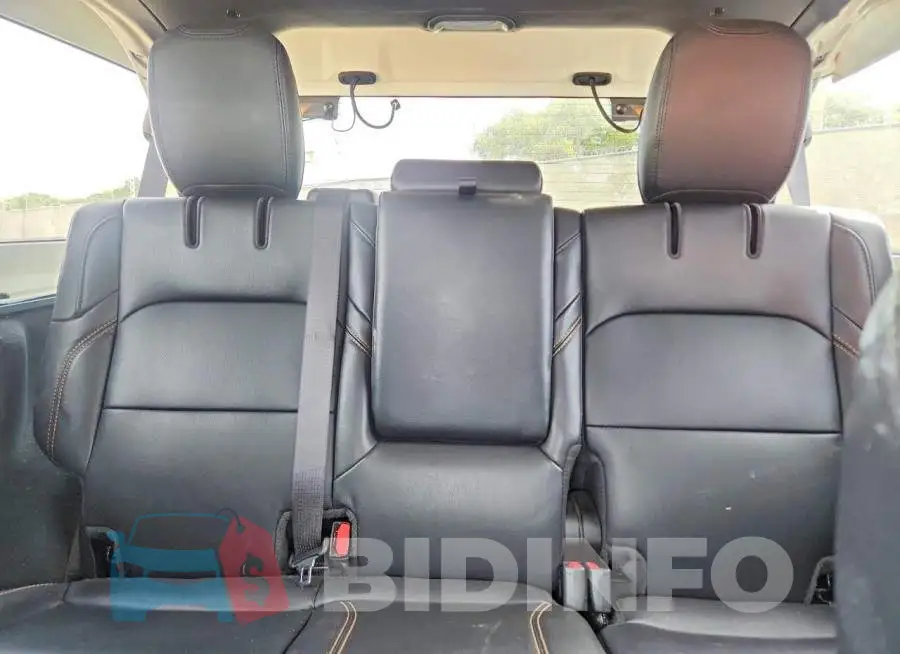 1C4RJXP61RW255502 Photo# 10