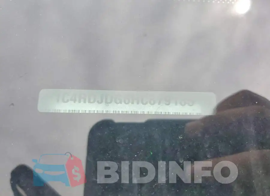 1C4RDJDG6HC879135 Photo# 13